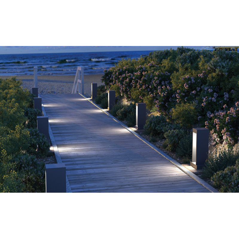 Syntra LED Pathway Light, Gray