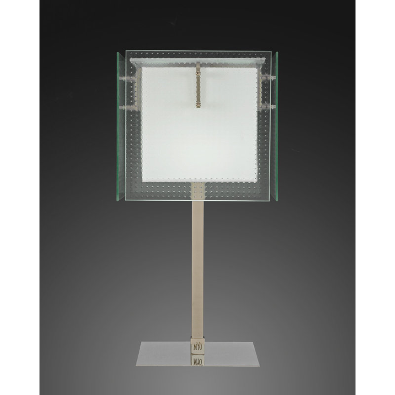 Accringt Metal Table Lamp