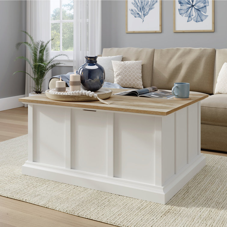 Vernis Coffee Table