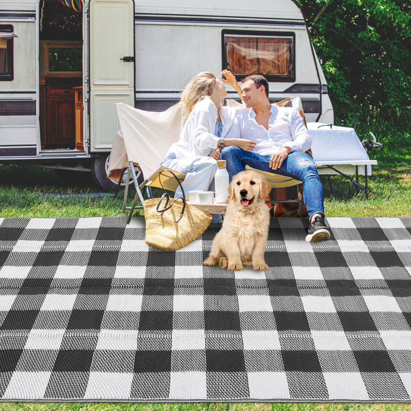Buffalo Plaid Outdoor Mats Plastic Straw Rug Waterproof Washable Outdoor Rug for Garden Backyard Picnic Camping RV Deck Beach Trailer
