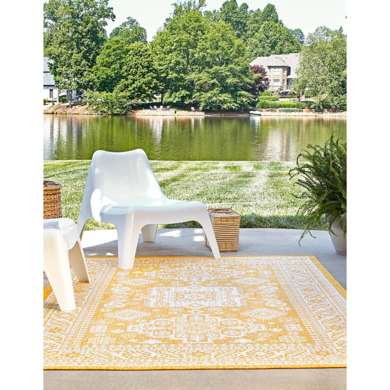 Anaruth Indoor / Outdoor Rug, Rectangle 7'1" x 10'