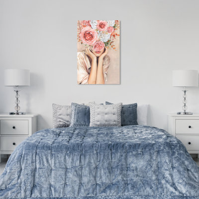" Delicate Arrangement "