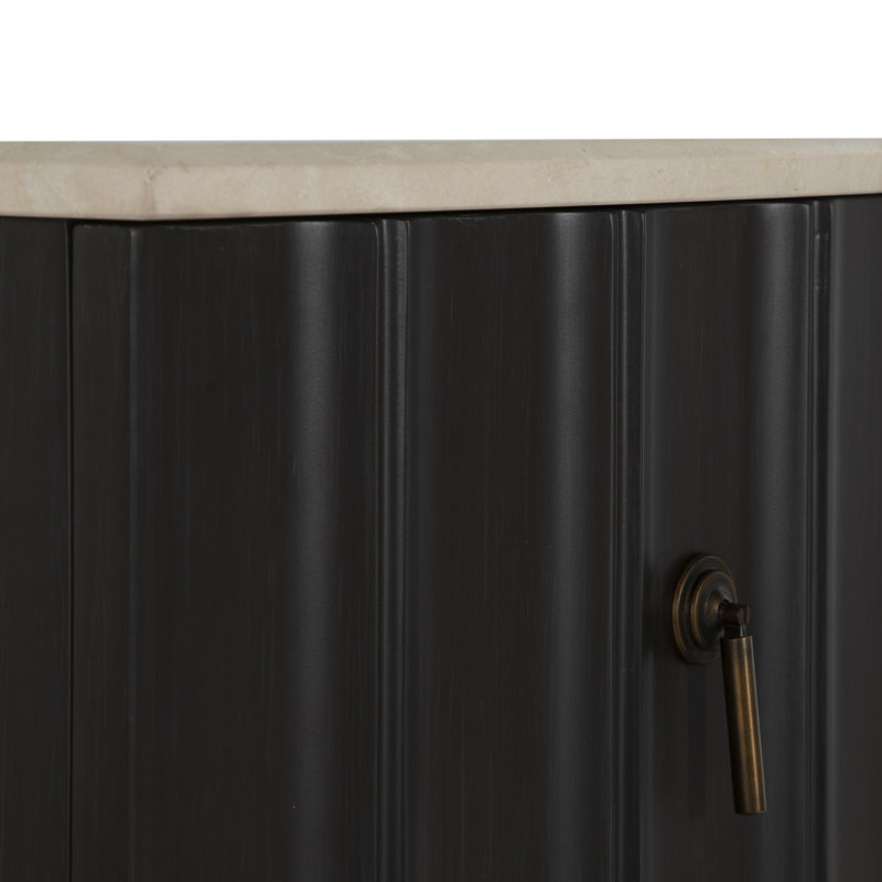 Sergio Chest