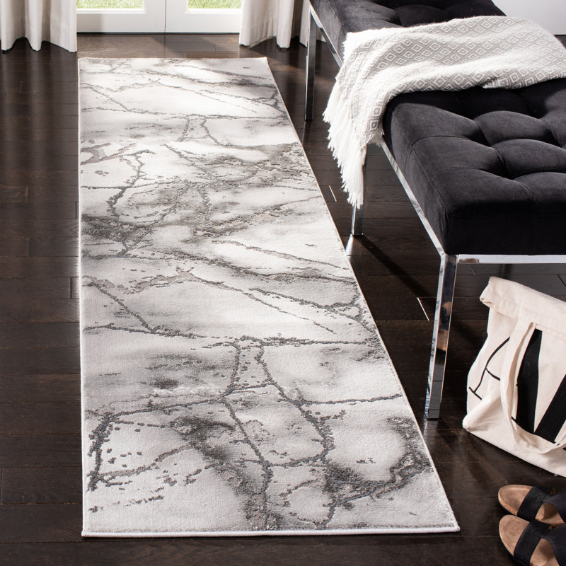 Tapis gris et argent à motif abstrait Swindle, Tapis de couloir 2 pi 3 po x 14 pi
