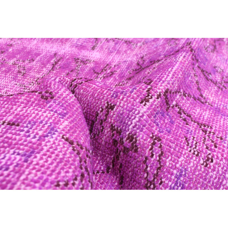 Tapis rose foncé à transition de couleur 2 pi 7 po x 6 pi 2 po