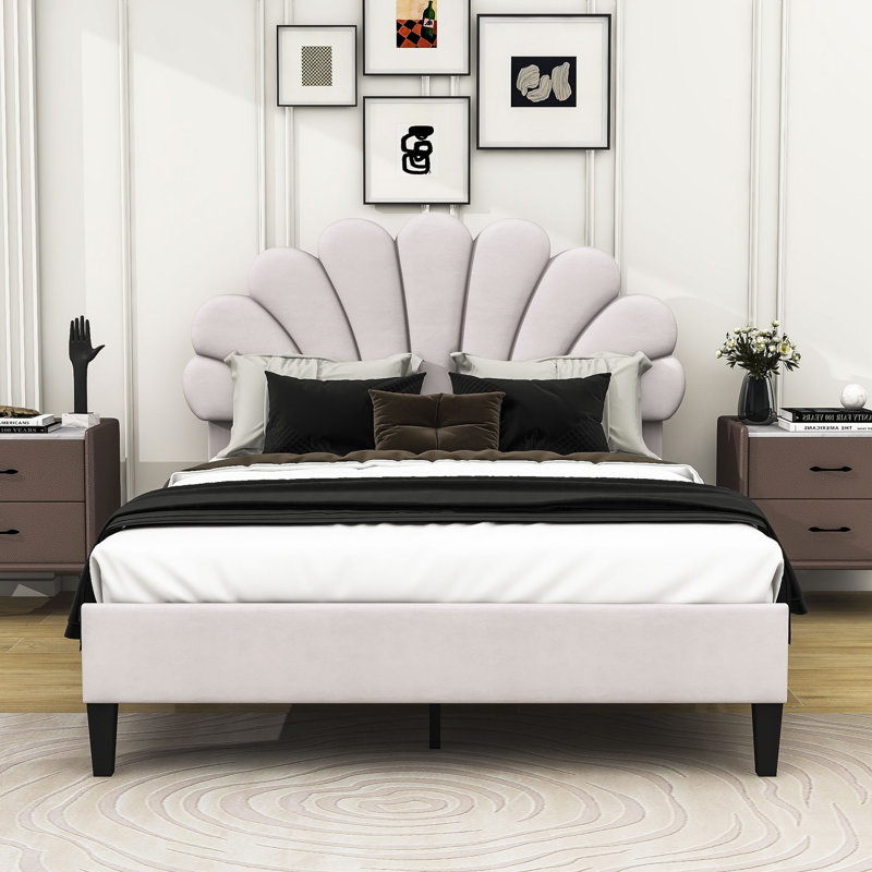 Lit plateforme tapissier en bois avec tête de lit Mireia, Beige, Grand