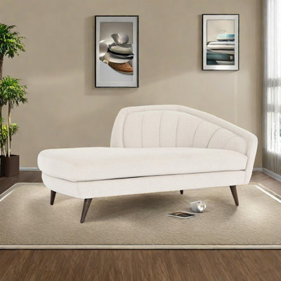 Chaise confortable en bois massif