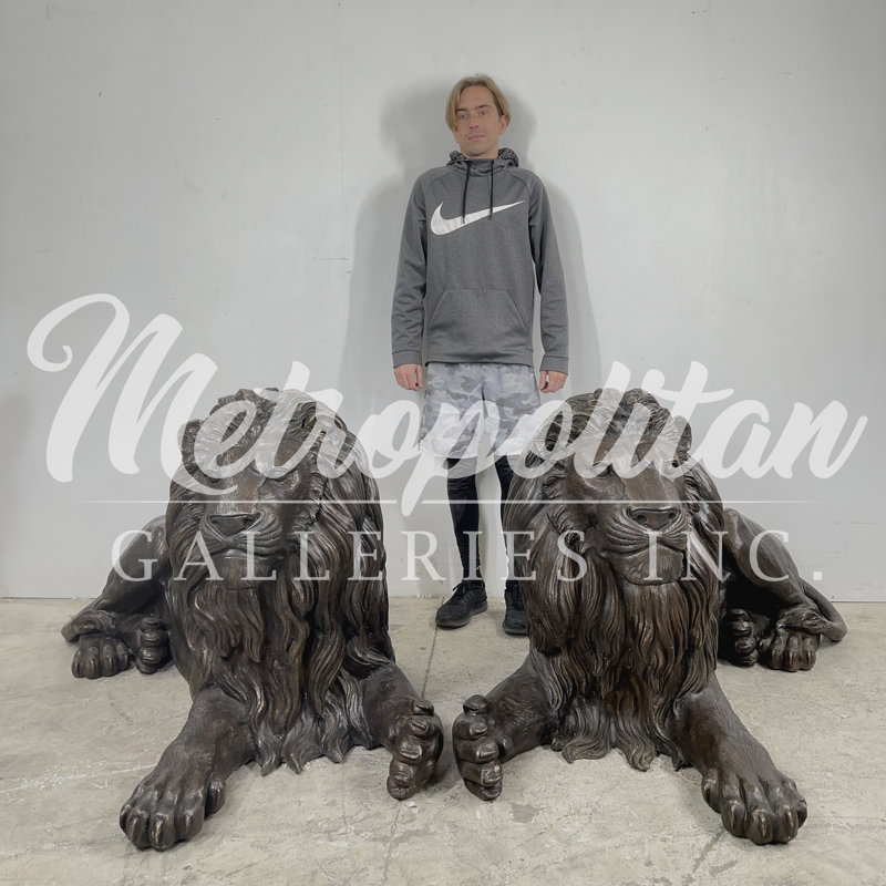 Lion Bronze Garden Statue