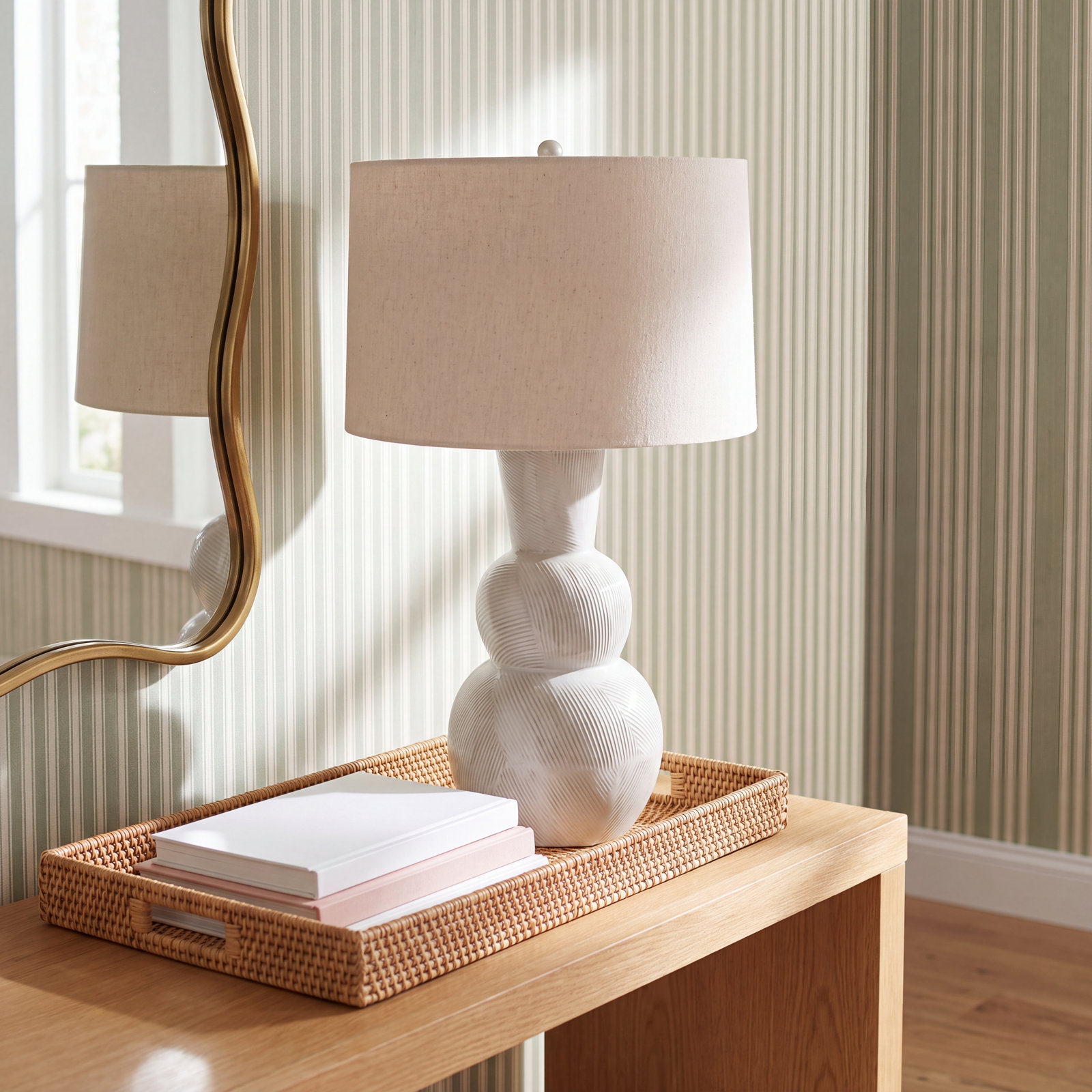 Hugo Ceramic Table Lamp
