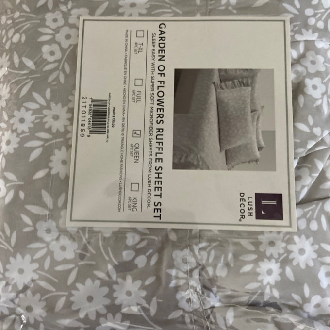 Garden Of Flowers Microfiber Sheet Set - White, Twin Extra Long Coverlet + 3 Additional Pieces
