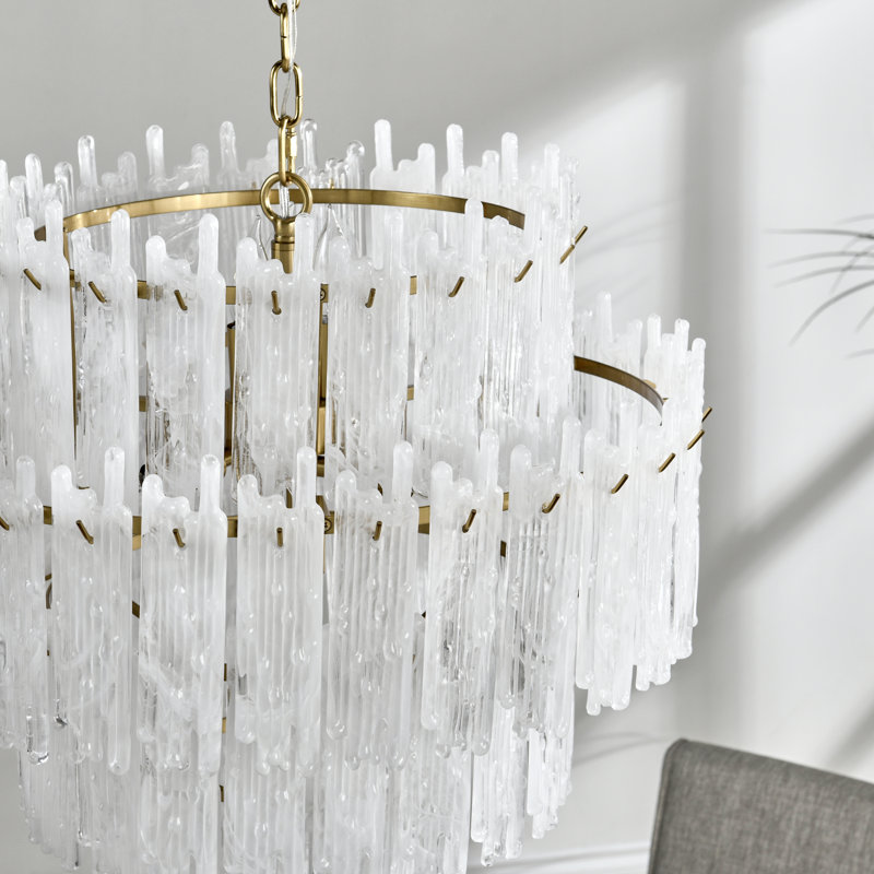Everly 7 - Light Chandelier