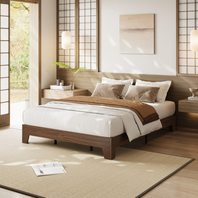 Base de lit plateforme grand format minimaliste, support en lattes de bois, espace de rangement sous le lit, aucun sommier requis, assemblage facile, noyer