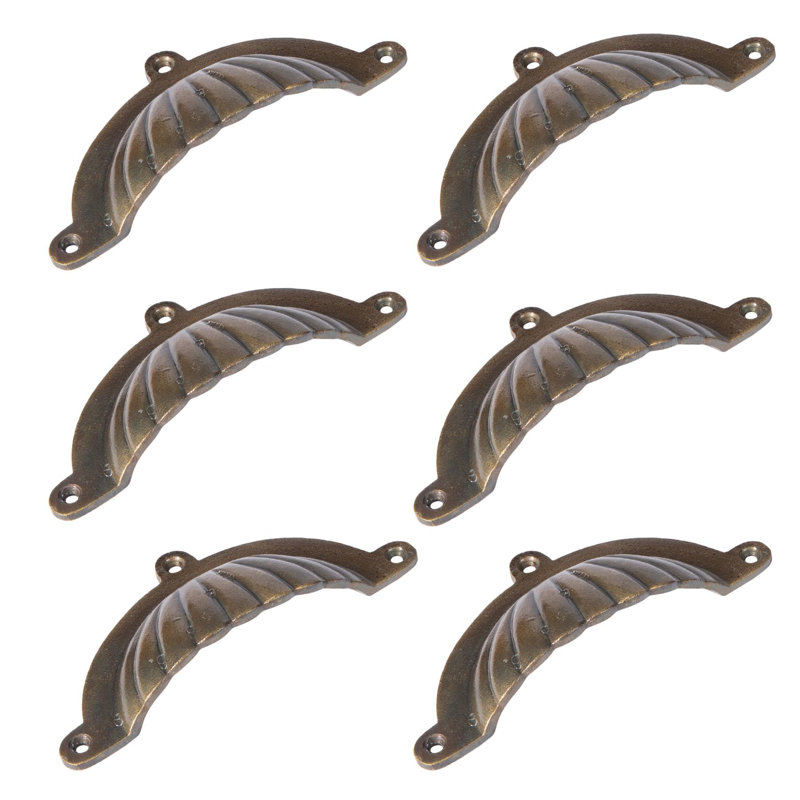 Hammer & Tongs - Fluted Cabinet Cup Handle - W130mm x H60mm - Brass