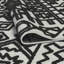 Tapis ivoire et noir en chenille Napa Mercana