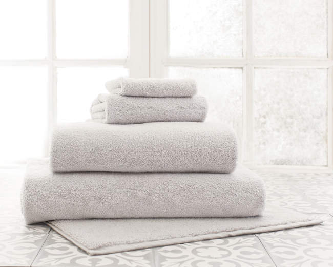Signature Bath Towel