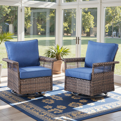 Ensemble de 2 chaises de patio pivotantes avec coussins Anferney