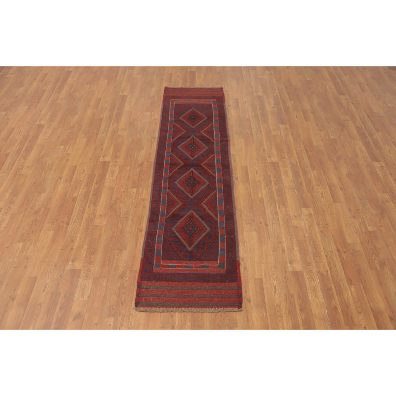 Tapis de couloir rouge 7 pi 10 po x 2 pi One-of-a-Kind