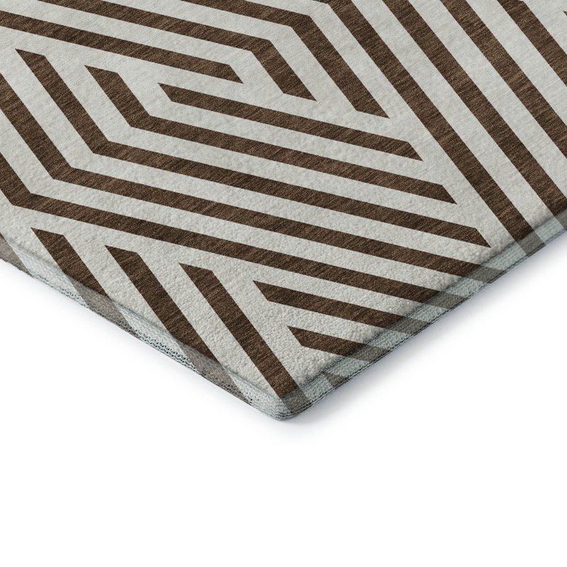 Premium Machine Washable Cerrito AMF550 Brown 2'3" x 7'6" Runner Rug, Rond 8 pi