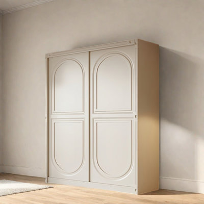 Simple Fashionable And Elegant Wardrobe