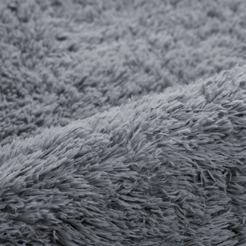 Perryopolis Solid Colour Shag Area Rug, Rectangle 120 x 170cm