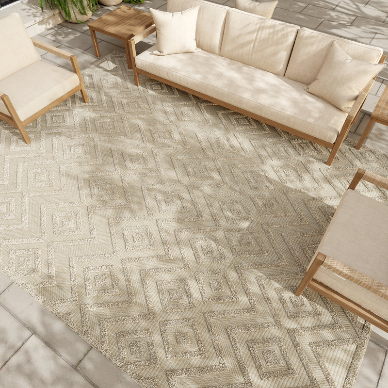 Klowie Geometric Indoor/Outdoor Area Rug, Round 4'
