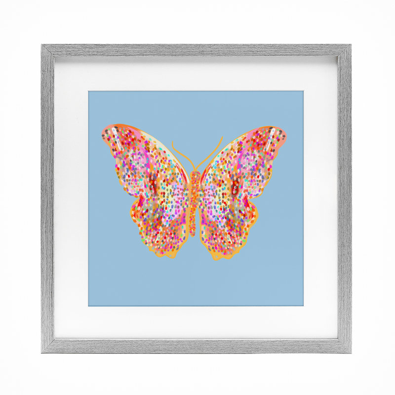 «Speckled Glitzy Butterfly», reproduction encadrée sous verre, design par Ashley Singleton, Cadre de ferme gris