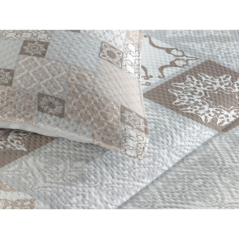 Farmhouse / Country Starburst Coverlet