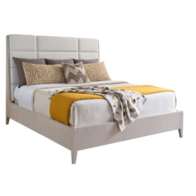 Serafina Upholstered Bed 5/0 Queen