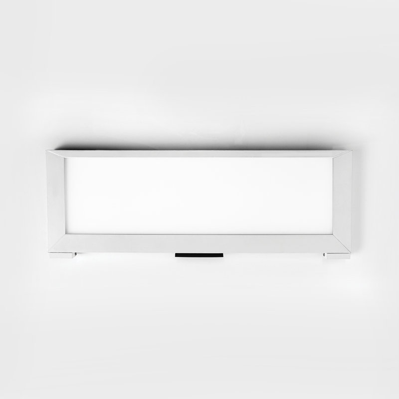 Barre d’éclairage del sous l’armoire, blanc, H 4,56 po x l 30,25 po x P 0,5 po