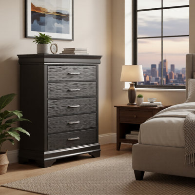 Kakarla 31.6'' W 5 - Drawer Chest