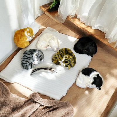 Konen Animals Figurines & Sculptures