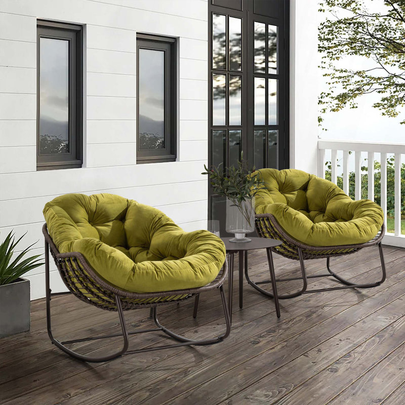 Chaise berçante en osier avec structure en métal, Oléfine verte