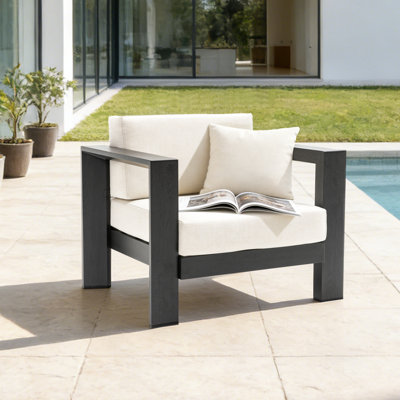 Quick-Assembly Outdoor Aluminum Chair ,Wood-Grain Veneer chair for Patio, Wide Armrest Triangular Aluminum Tube chair 