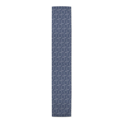 Wynnwood Diamond Table Runner