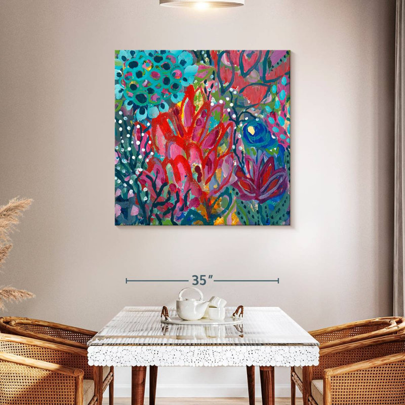 Prana, 39" H x 39" W