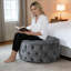 Repose-pieds en velours gris