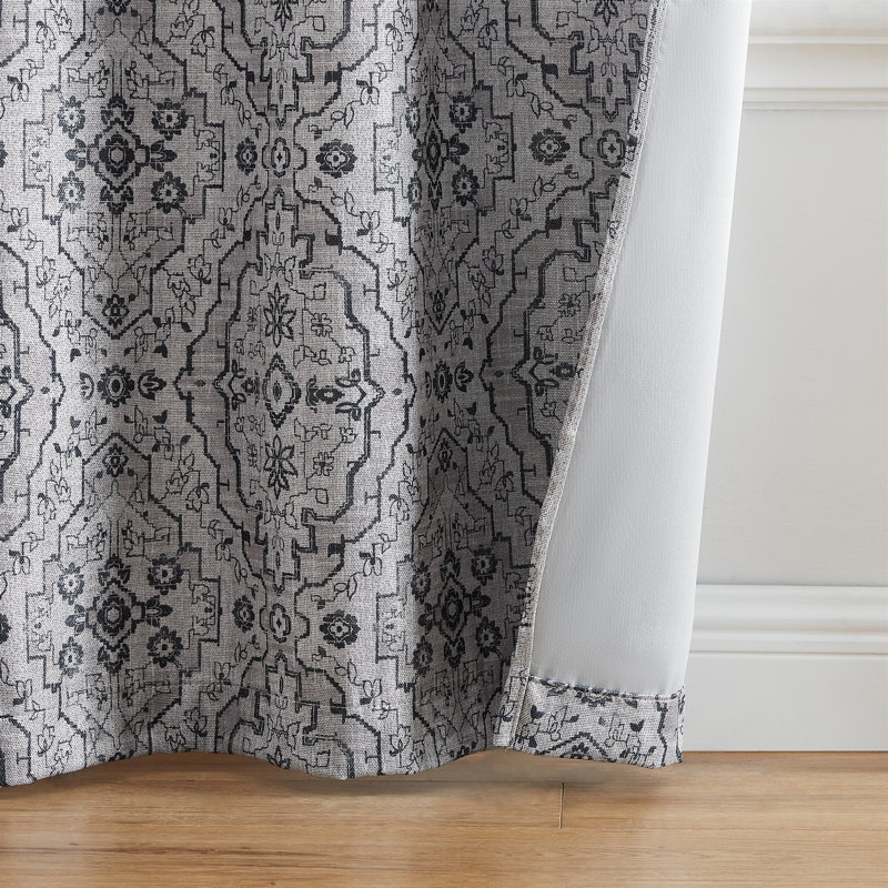 Paire de rideaux occultant à motif ikat Jeckson, L 37 po x L 63 po