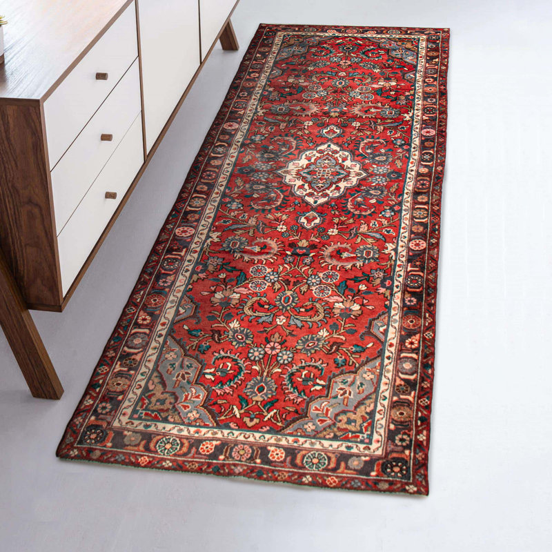 Tapis rouge en laine noué à la main 3 pi 8 po x 10 pi 5 po Andelz