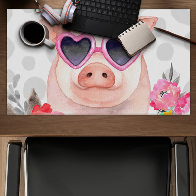 Little pig in love - 14.00"x24.25" Desk mat