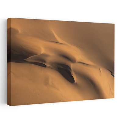 Golden Dune Curves