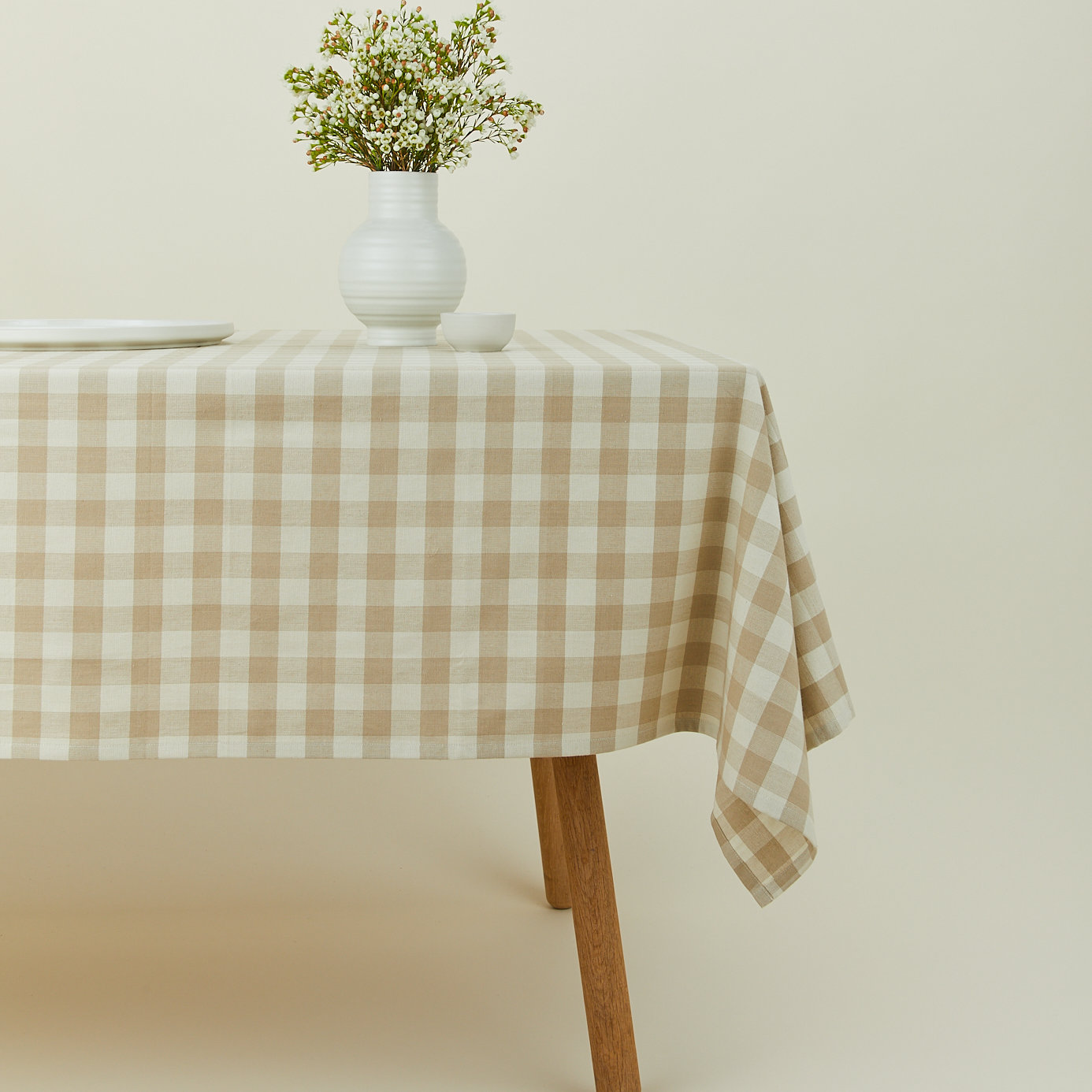 Essential Gingham Tablecloth, Ivory/Flax