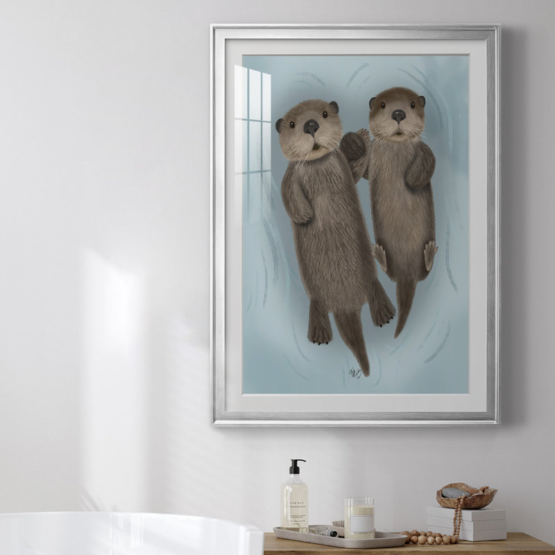 33_Otters tenant la main, reproduction encadrée de qualité supérieure - prête à être accrochée, Argent, L 26,5 po x H 36,5 po