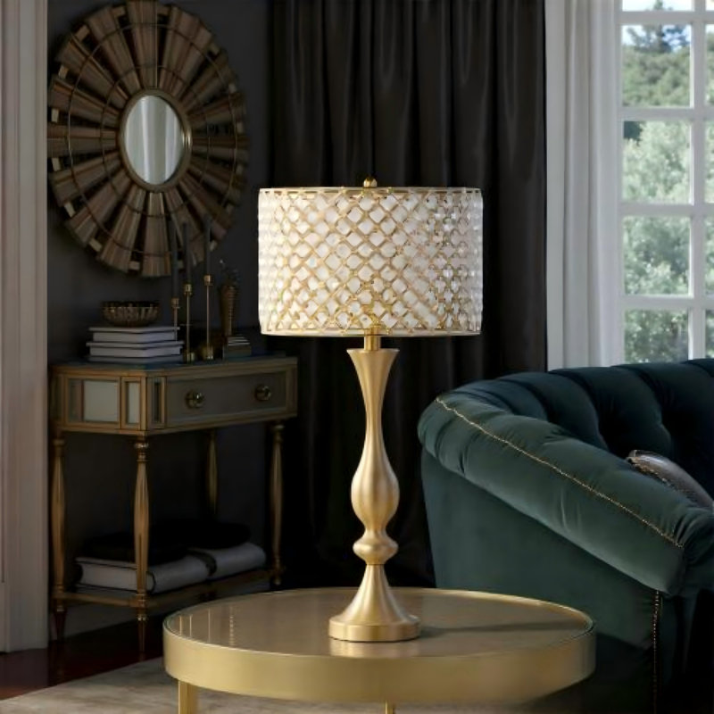 Lampe de table contemporaine en or 27 po avec accents en cristal transparent K9 et abat-jour en métal Topaz - Grandview Gallery by LumiSource