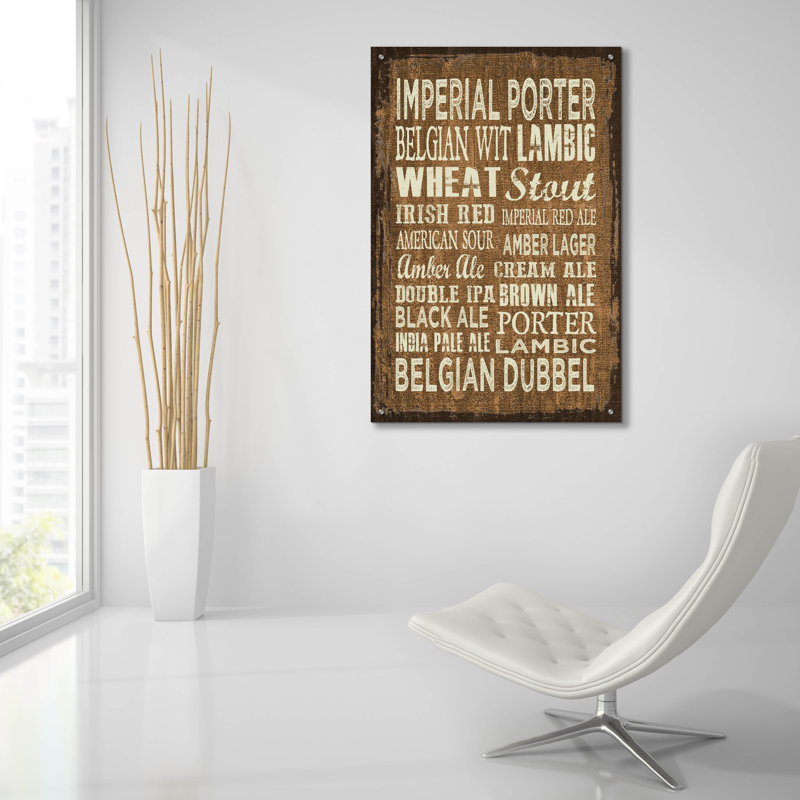 «Craft Beer Sign 2» par Erin Clark, art mural en verre acrylique, H 36 po x l 24 po x P 0,2 po