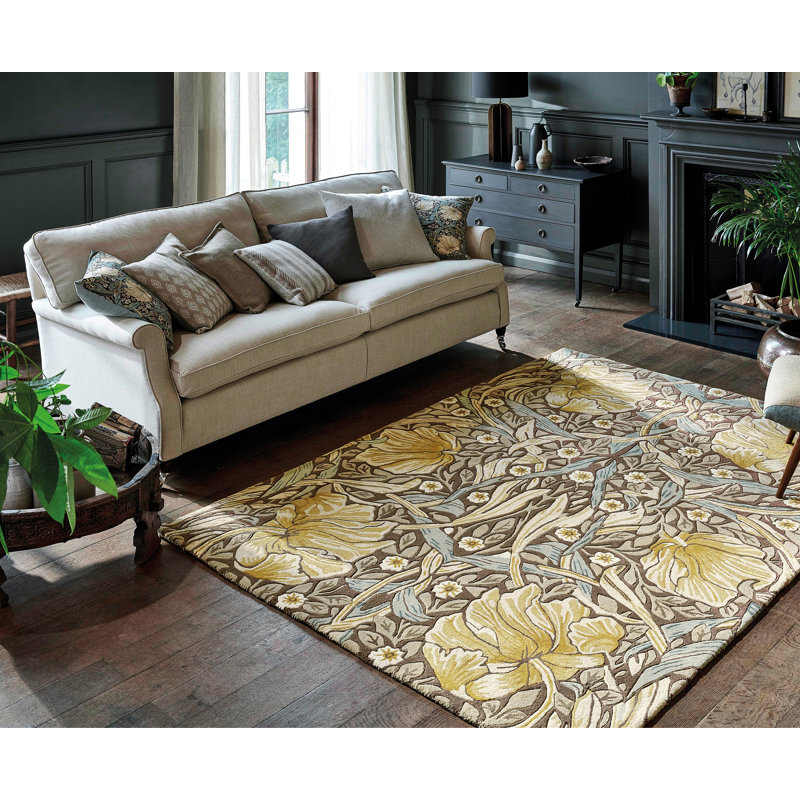 Hand Tufted Wool Floral Area Rug in Blue, Rectangle 4'7" x 6'7"