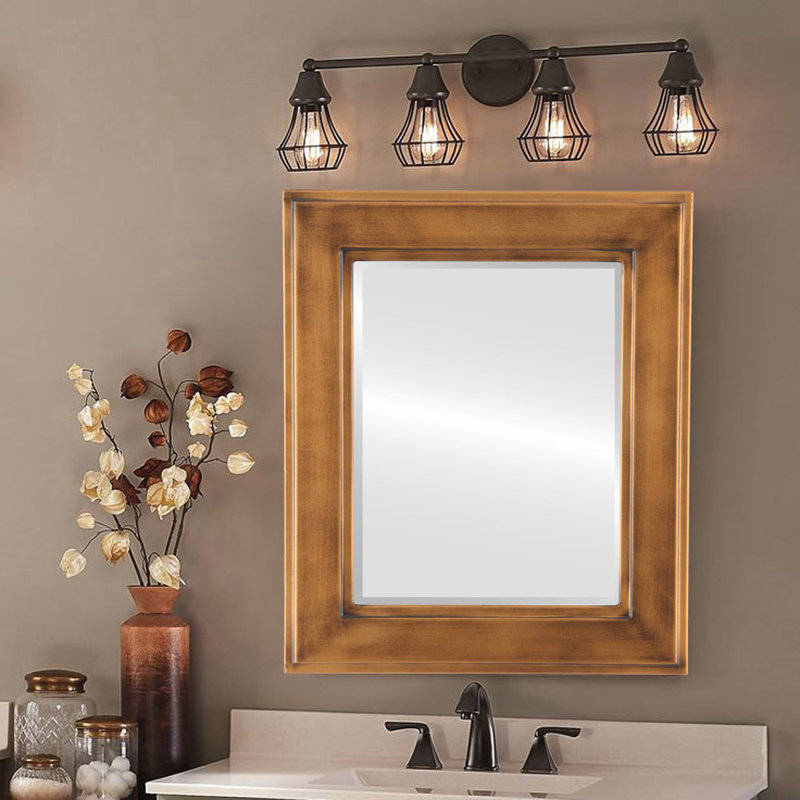 Miroir décoratif biseauté traditionnel Wirksworth, 29 po x 23 po