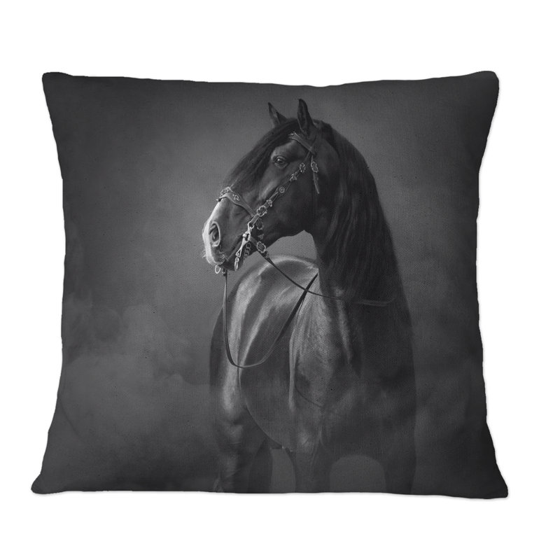 Portrait d'un cheval andalou noir - Coussin décoratif à imprimé traditionnel, 16 po x 16 po