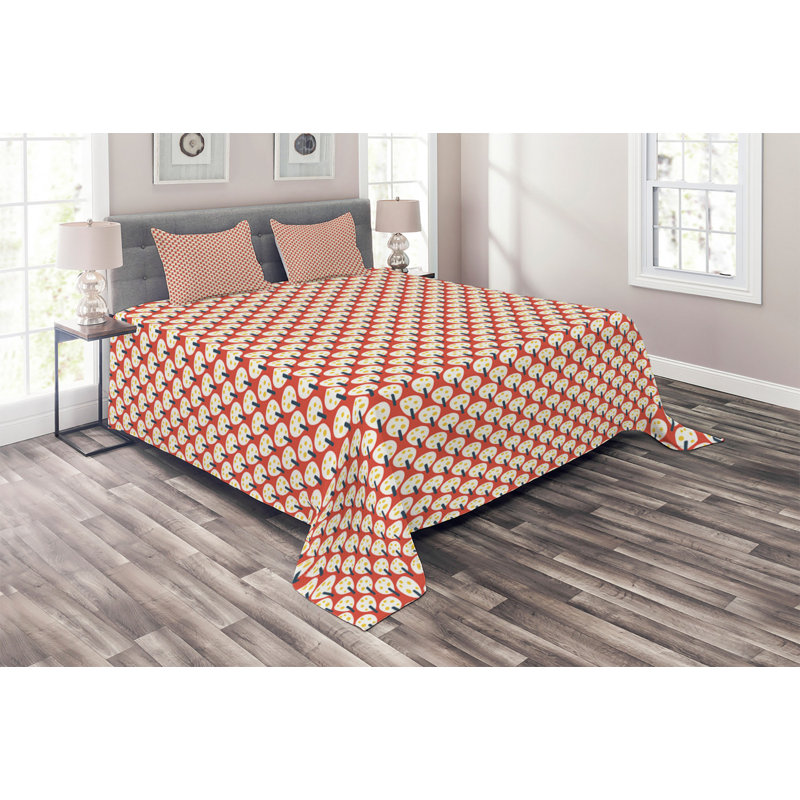 Farmhouse / Country Polyester Dots Coverlet, King Bedspread + 2 Shams