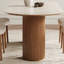 Table de salle à manger et chaise ovale-102351850