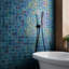 Carrelage mural mosaïque en verre carré irisé 11,73 po x 11,73 po Speckle (0,95 pi. Ca. / feuille)-86558177
